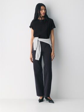 Aritzia Denim Forum Farrah Hi Rise Wide Jeans Black Size 32